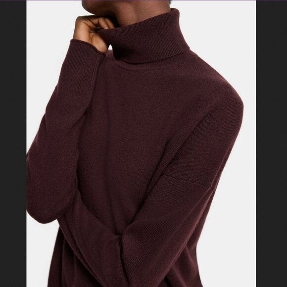 Theory 100% Wool Nadja Preen Turtleneck - Picture 2 of 9